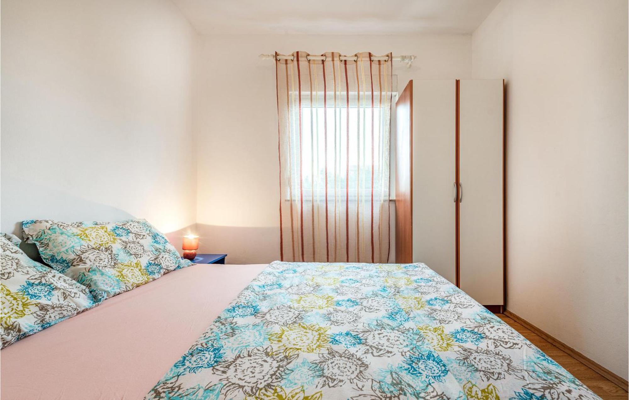 Lovely Apartment In Vir With Kitchen Εξωτερικό φωτογραφία